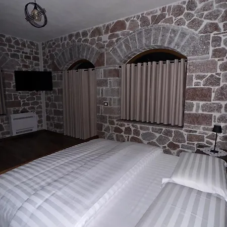 Janko Guest house *